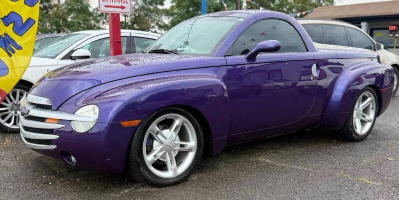 2004 Chevrolet SSR LS