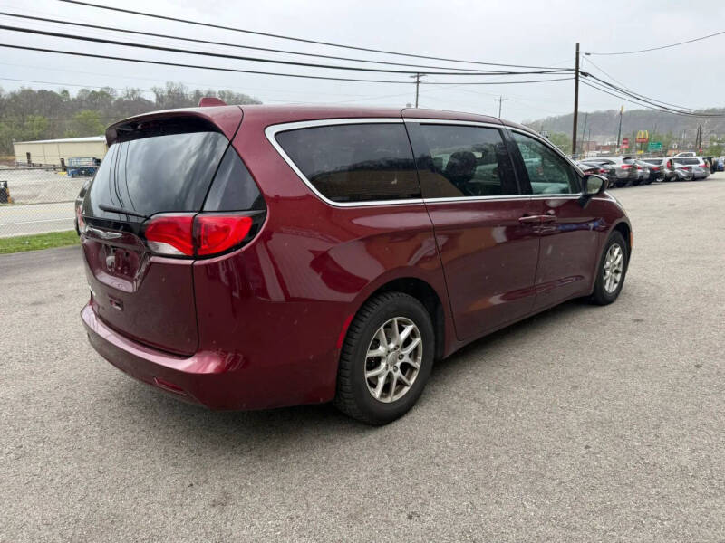 2017 Chrysler Pacifica Touring