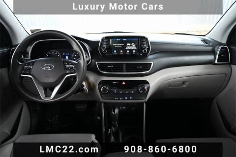 2020 Hyundai Tucson SE