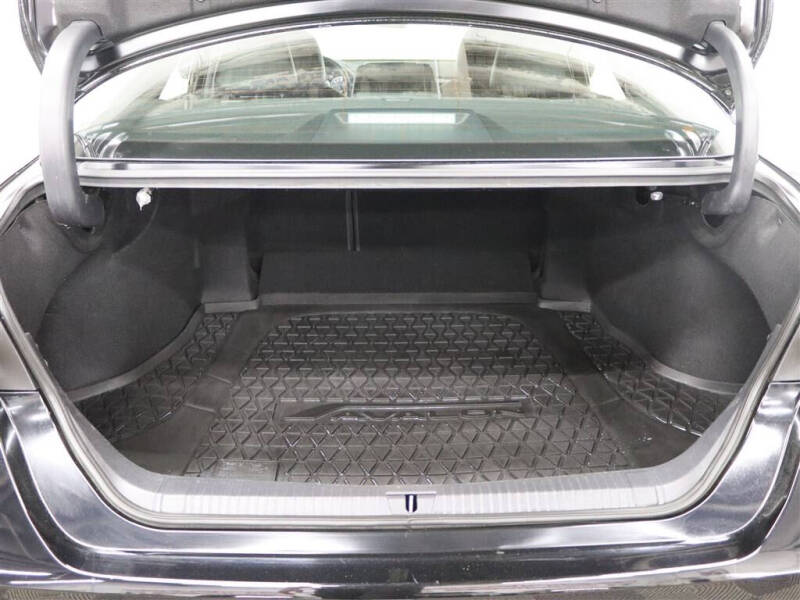 2021 Toyota Avalon XSE Nightshade