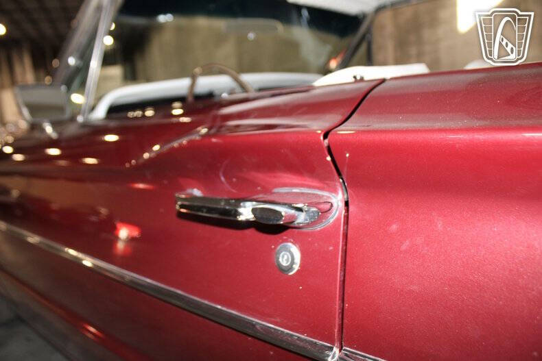 1964 Ford Thunderbird