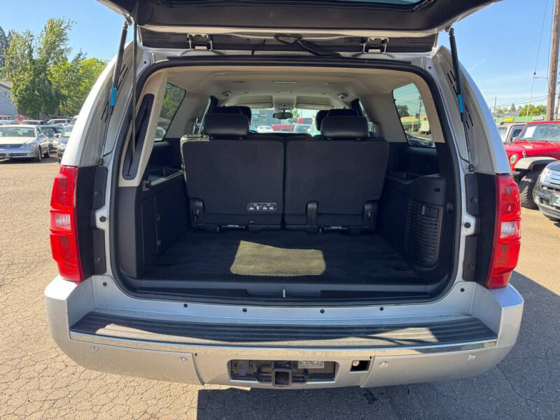 2013 Chevrolet Suburban LTZ