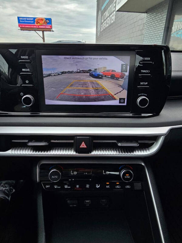 2022 Kia K5