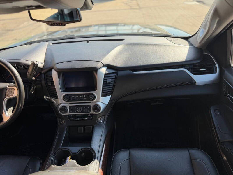 2016 GMC Yukon SLT