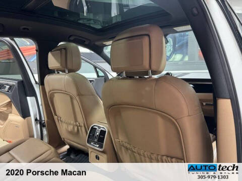 2020 Porsche Macan