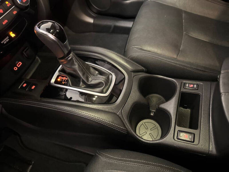 2018 Nissan Rogue SL