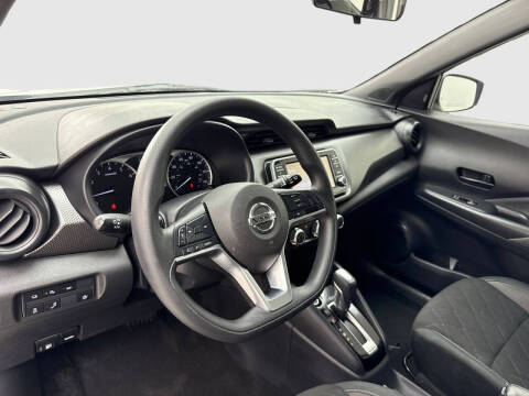 2020 Nissan Kicks S
