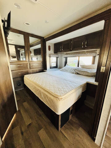 2021 Jayco Grey Hawk 27U