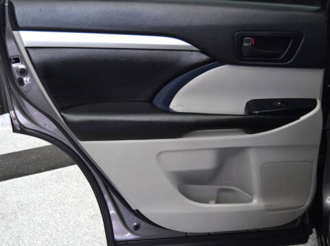 2019 Toyota Highlander LE Plus