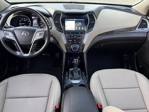 2017 Hyundai Santa Fe Sport 2.0T Ultimate