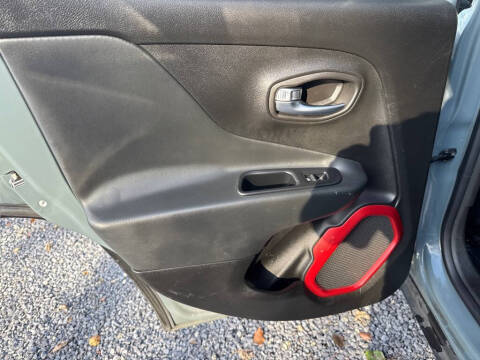 2016 Jeep Renegade Trailhawk