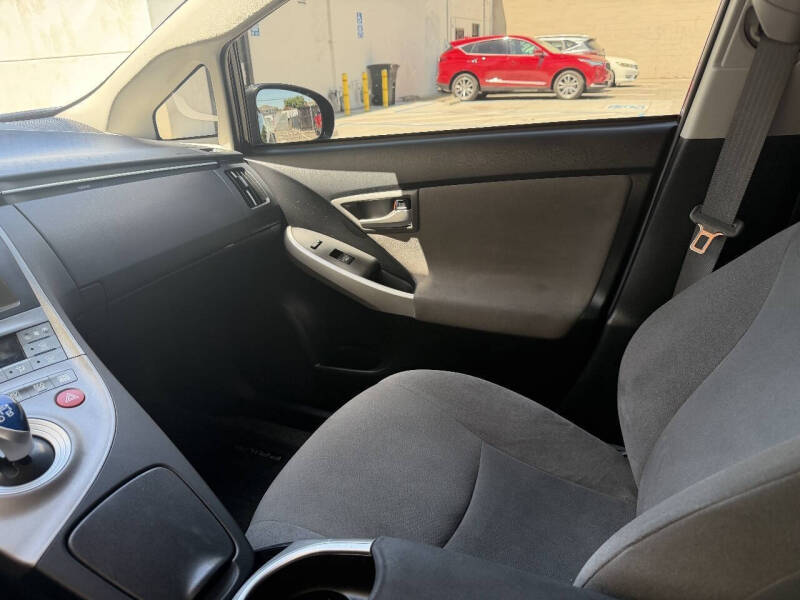 2015 Toyota Prius Three