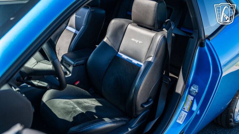 2010 Dodge Challenger SRT8