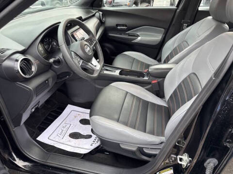 2024 Nissan Kicks SR