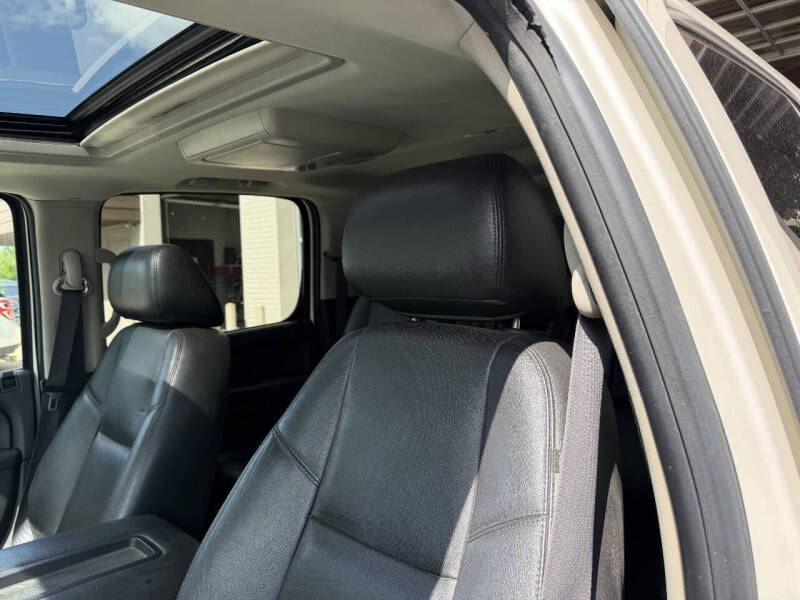 2013 Chevrolet Suburban LTZ