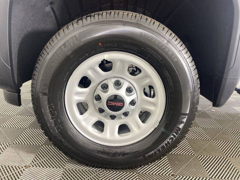 2025 GMC Sierra 2500HD Pro