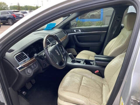2010 Lincoln MKS
