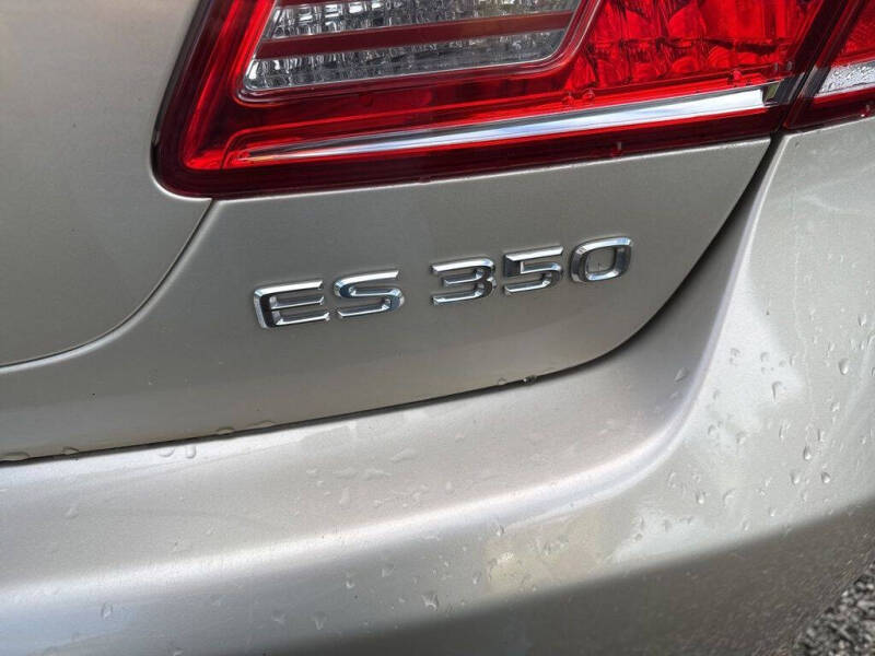 2011 Lexus ES 350