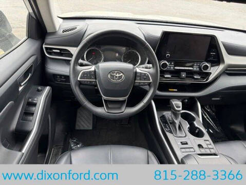 2023 Toyota Highlander XLE