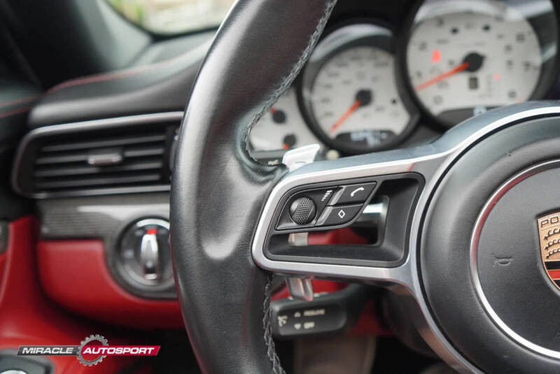 2018 Porsche 911