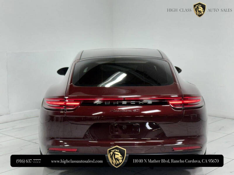 2018 Porsche Panamera 4S