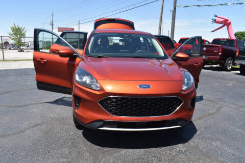 2020 Ford Escape SE