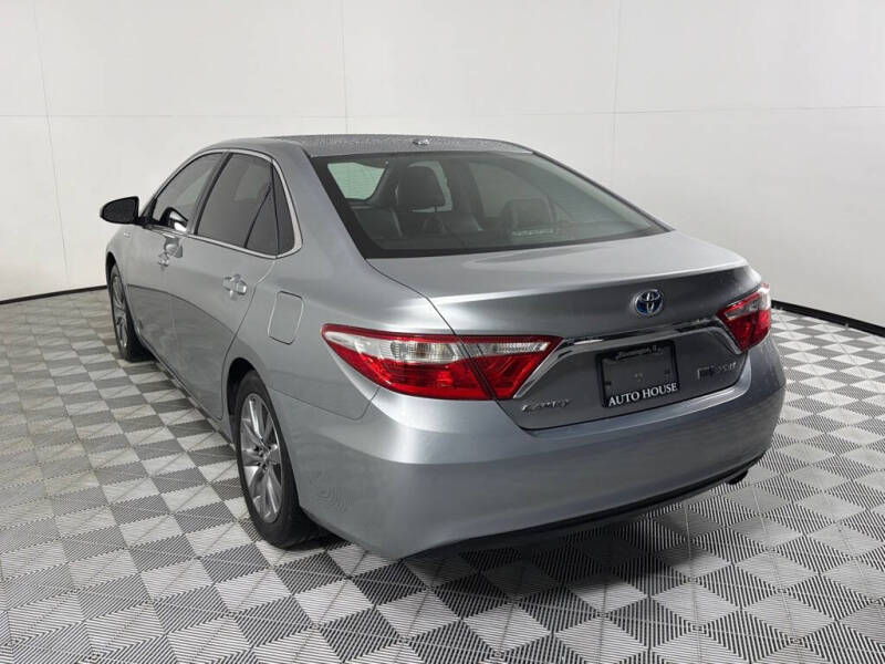 2017 Toyota Camry Hybrid