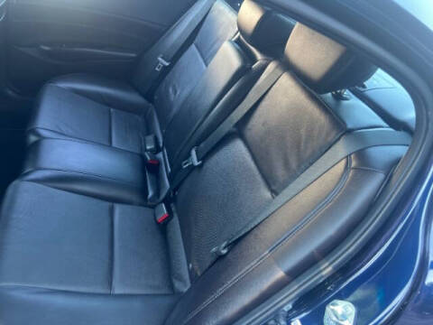 2013 Acura ILX 2.0L w/Premium