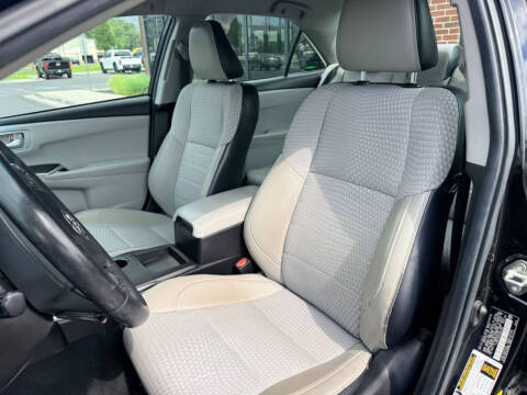 2015 Toyota Camry SE