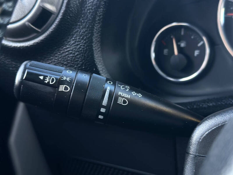 2017 Jeep Wrangler Willys Wheeler