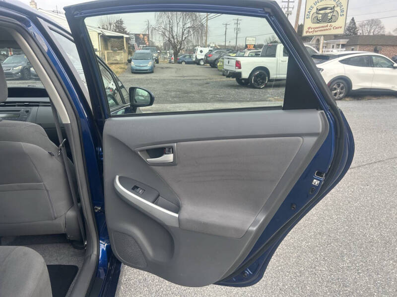 2011 Toyota Prius Two