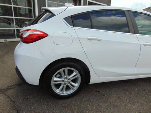 2017 Chevrolet Cruze LT Auto