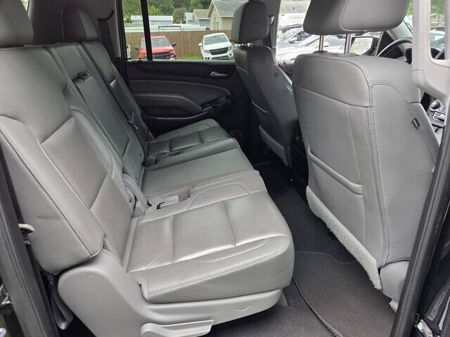 2019 Chevrolet Suburban LT