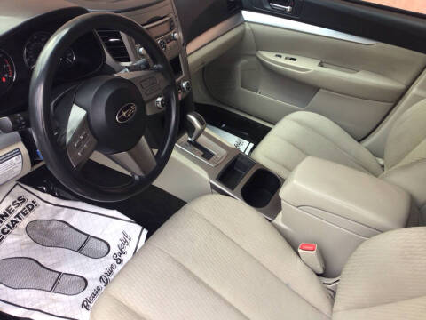 2011 Subaru Outback 2.5i