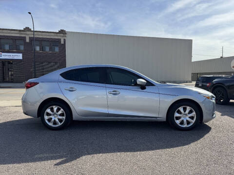 2017 Mazda MAZDA3 Sport