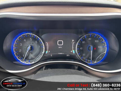 2017 Chrysler Pacifica Touring-L Plus