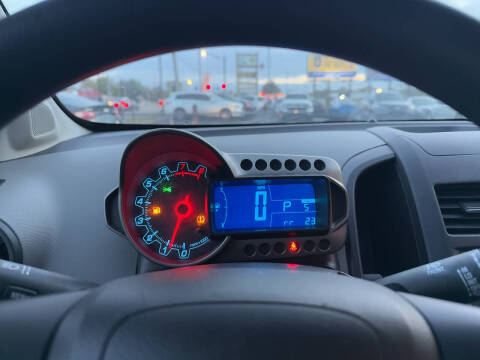 2014 Chevrolet Sonic LS Auto