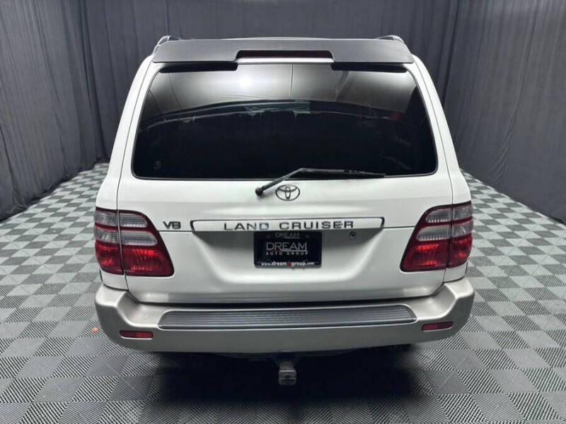 2004 Toyota Land Cruiser