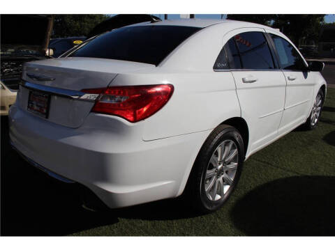 2012 Chrysler 200 Touring