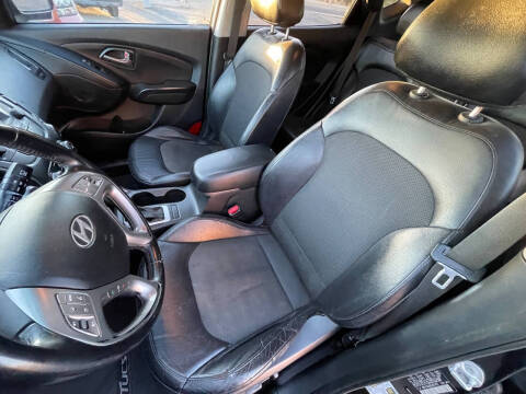 2014 Hyundai Tucson SE