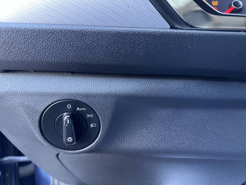 2020 Volkswagen Jetta R-Line