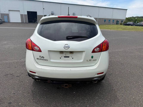 2009 Nissan Murano LE