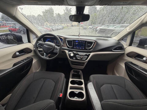 2017 Chrysler Pacifica Touring