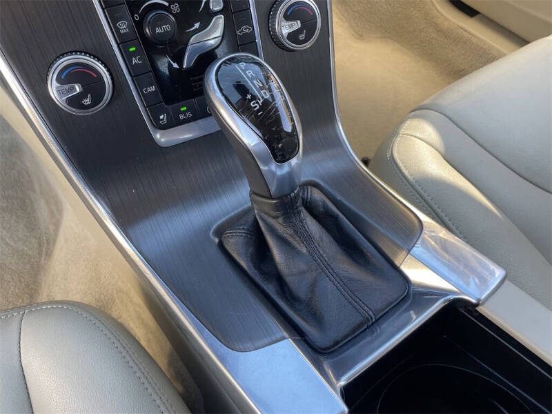 2015 Volvo S60 T5 Drive-E Premier