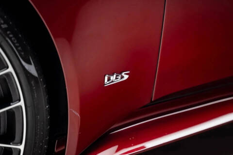 2023 Aston Martin DBS
