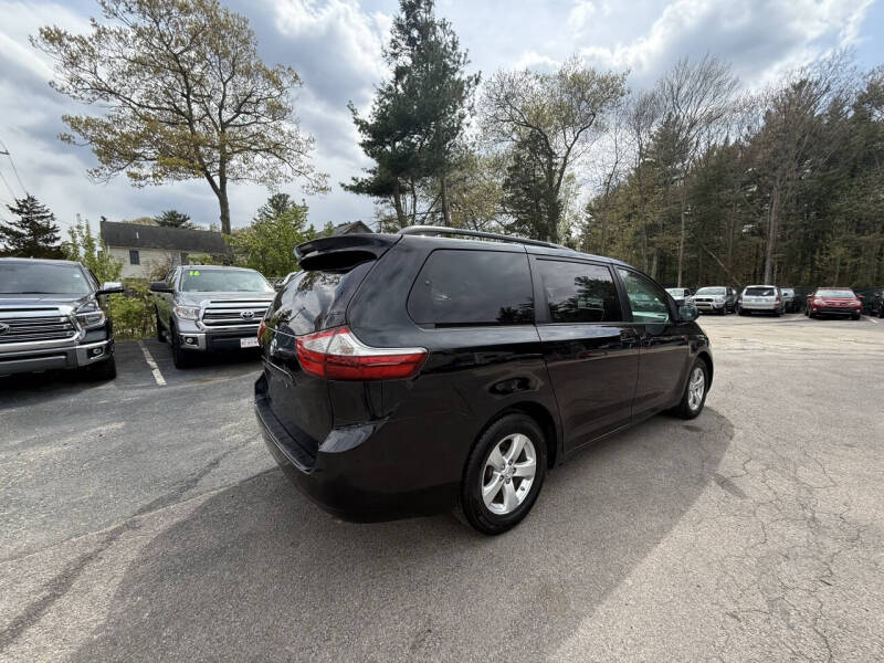 2016 Toyota Sienna