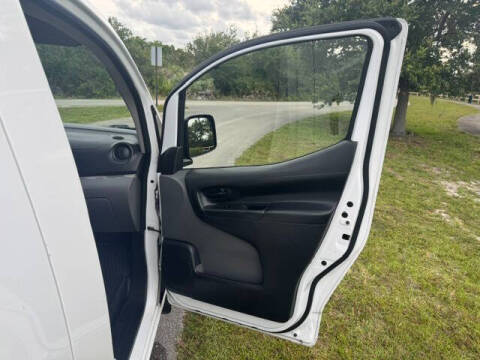 2020 Nissan NV200 SV