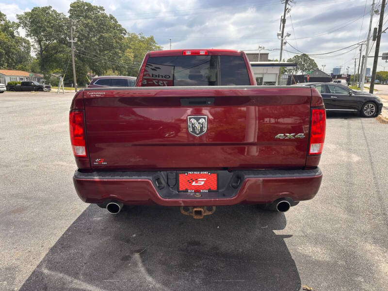 2017 RAM 1500 Express