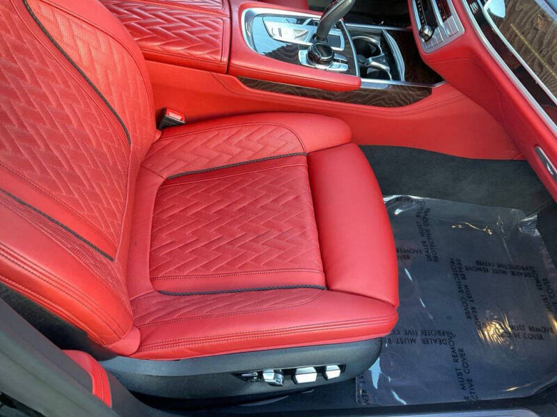 2022 BMW 7 Series 750i xDrive