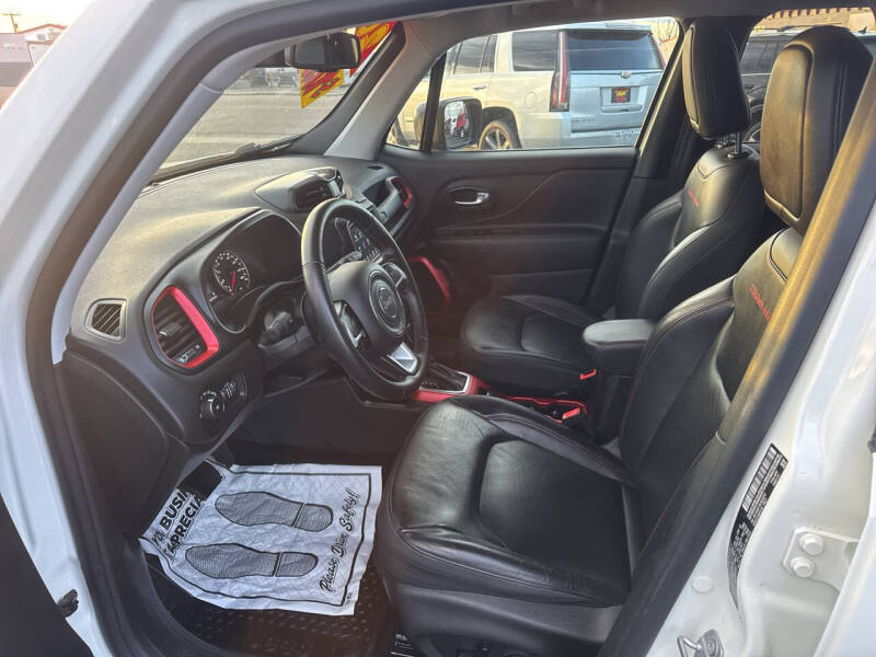 2020 Jeep Renegade Trailhawk